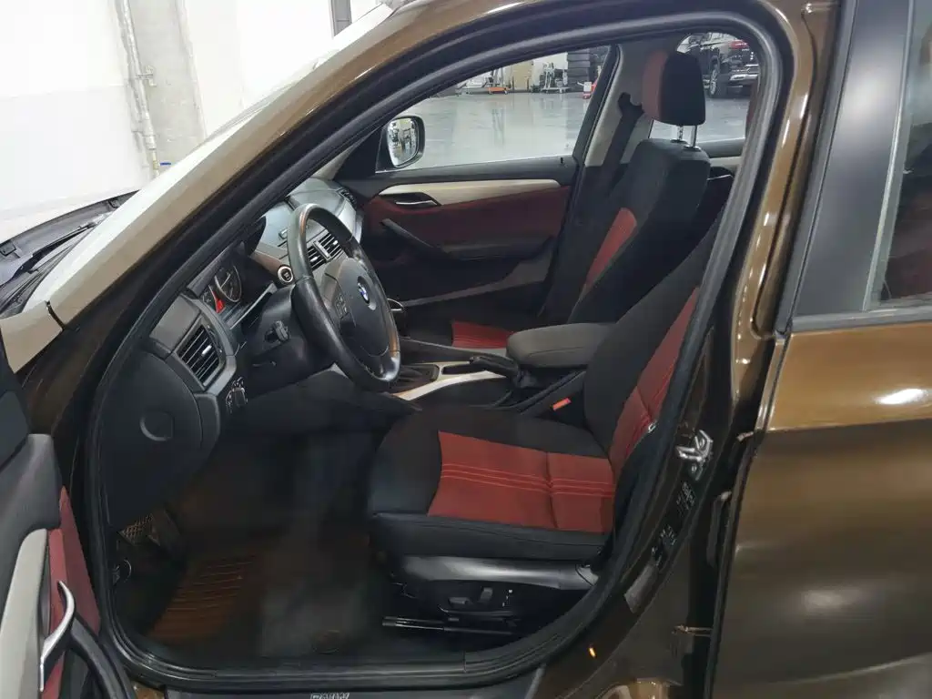 BMW X1 2012 2012 sDrive18i Fashion Model