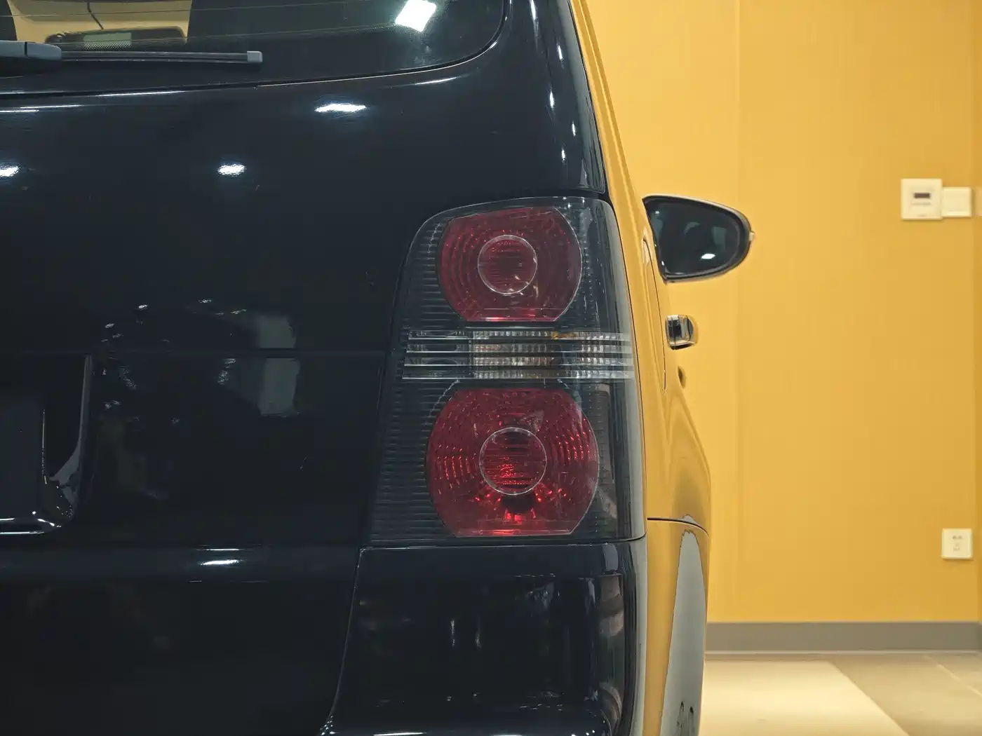 Volkswagen Touran 2011 1.4T Manual Smart Style 5-seater фото 26