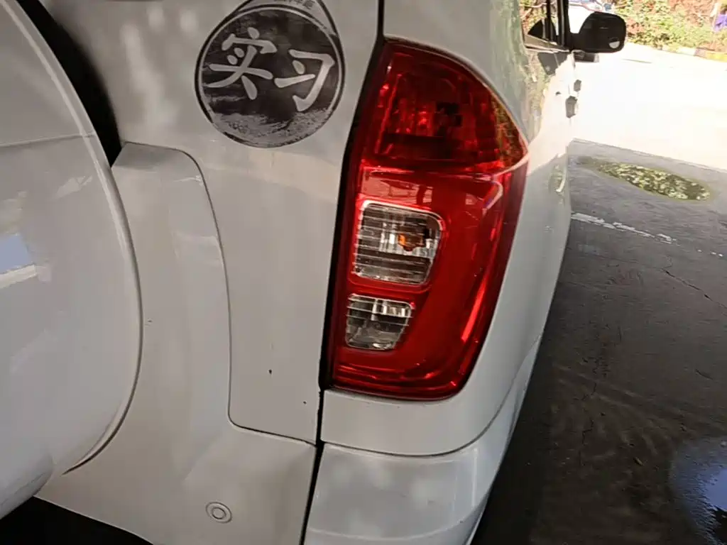 Chery Tiggo 3 2016 2016 1.6L CVT Smart Edition