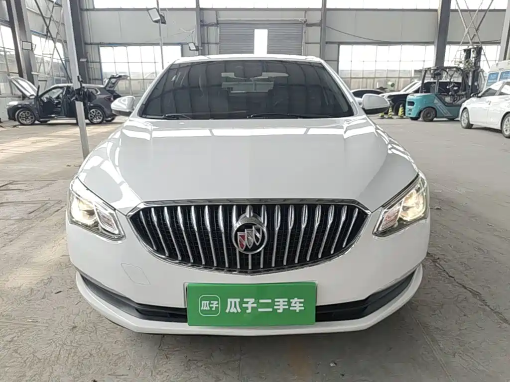 Фото 3 - Buick Excelle