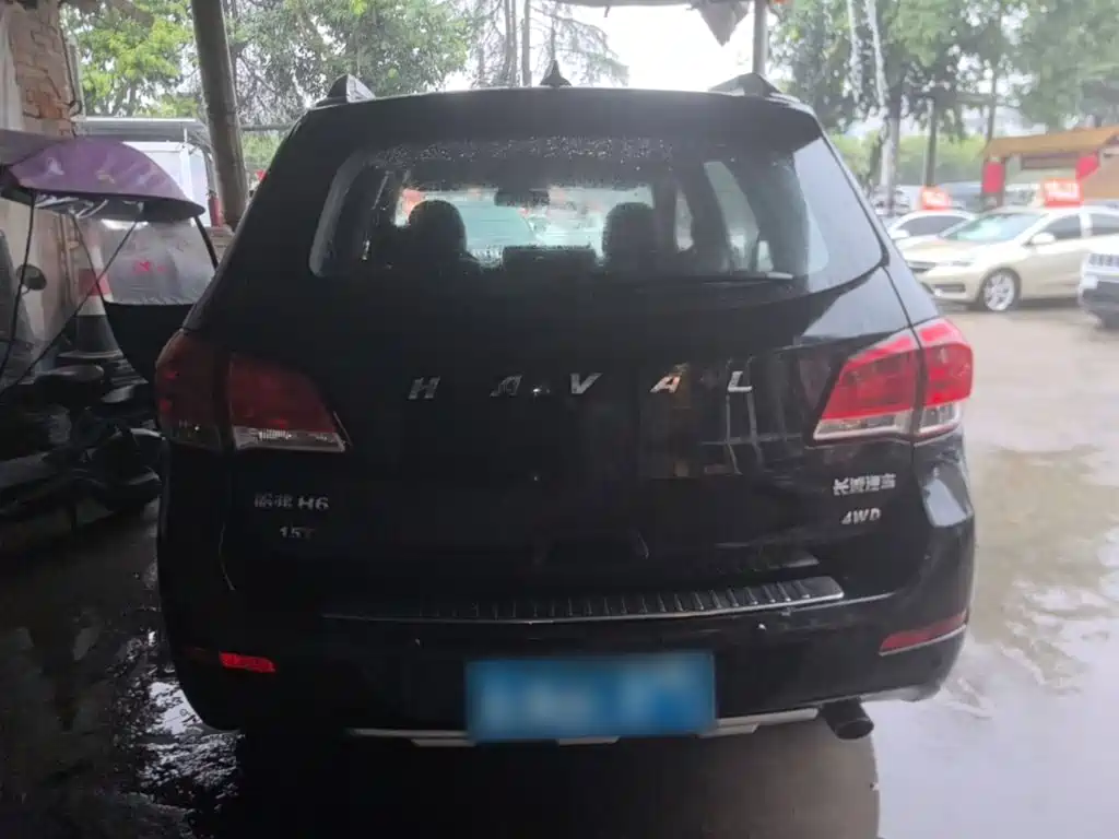 Photo 6 - Haval H6