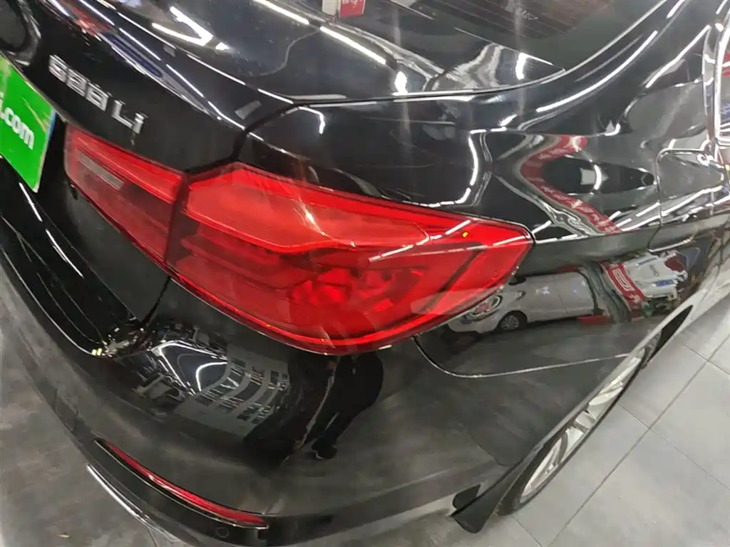 BMW 5 Series 2018 528Li Launch Special Edition фото 8