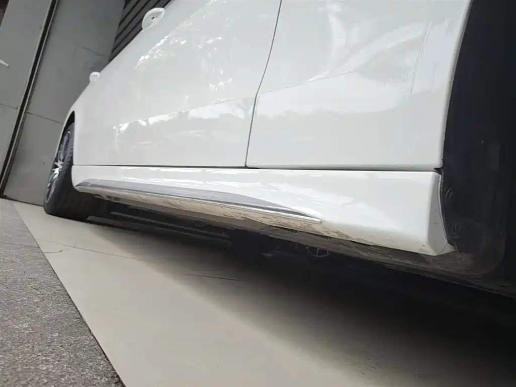 Mercedes-Benz C-Class 2023 Facelift C 260 L Sport Edition фото 21