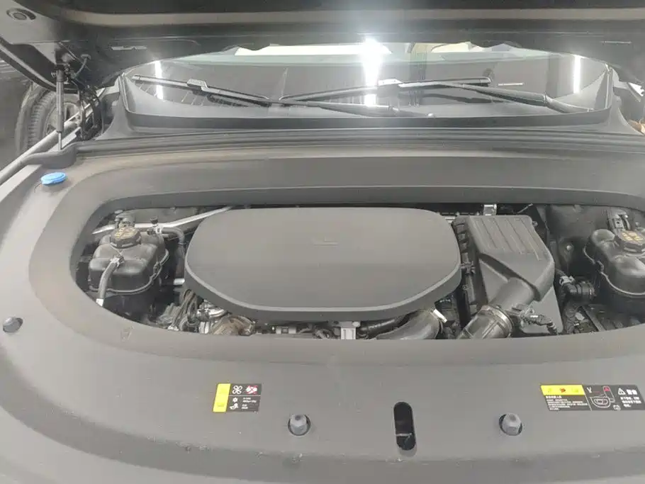 Li Auto L9 2026 2026 Base Model