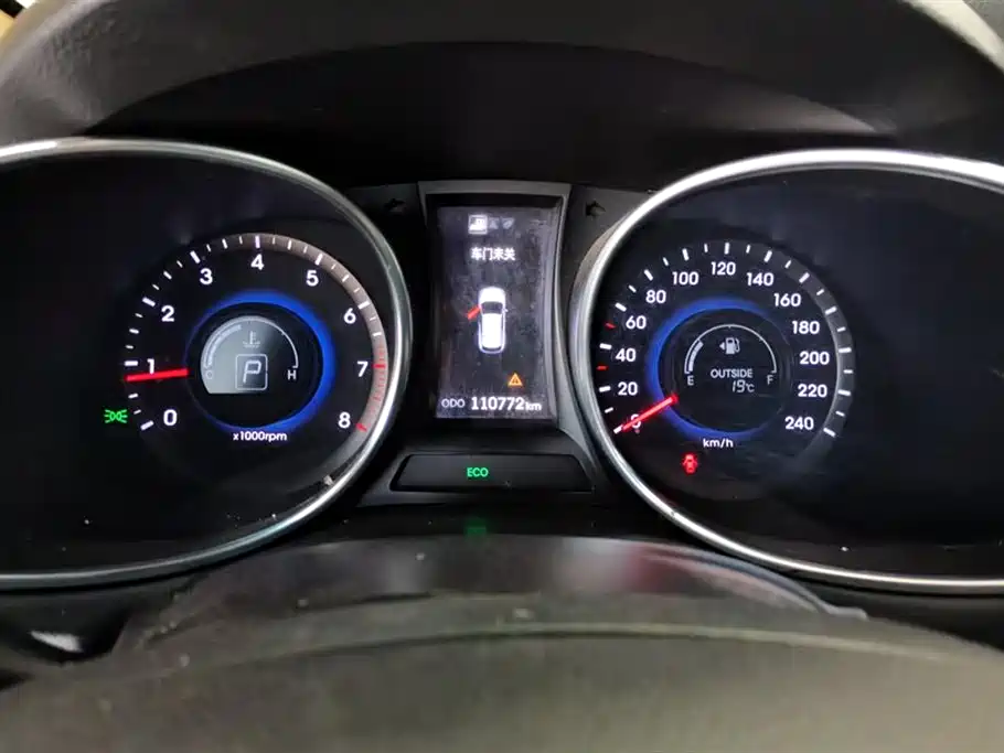 Hyundai Santa Fe 2013 Model 2.4L Automatic 4WD Comfort фото 14