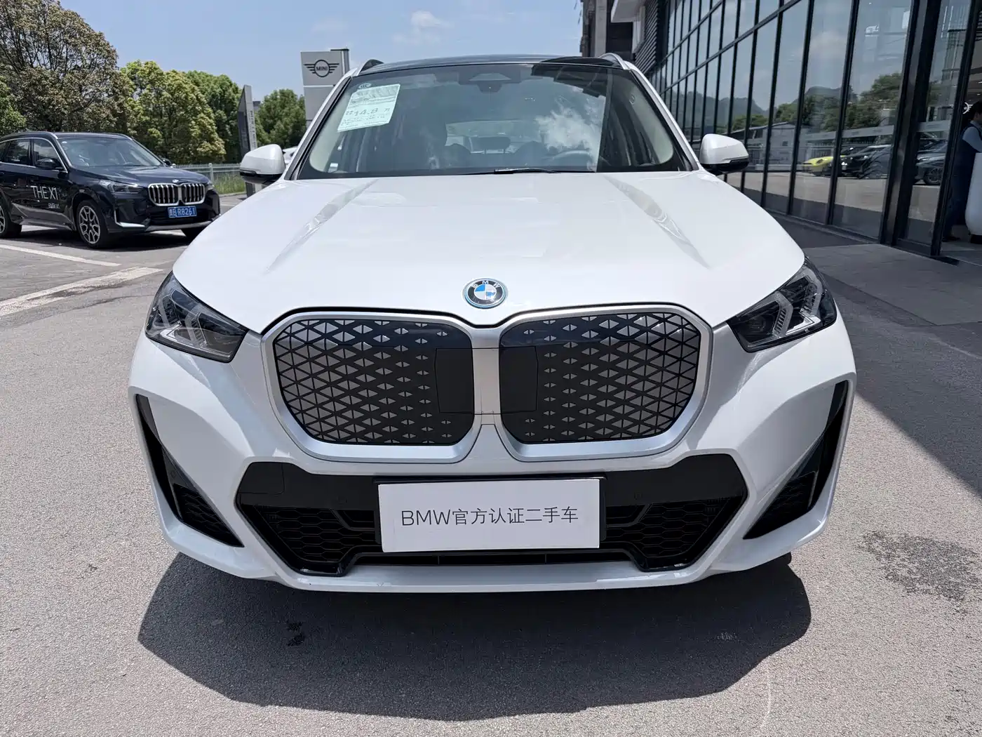 BMW iX1 2023 eDrive25L M Sport Package фото 2