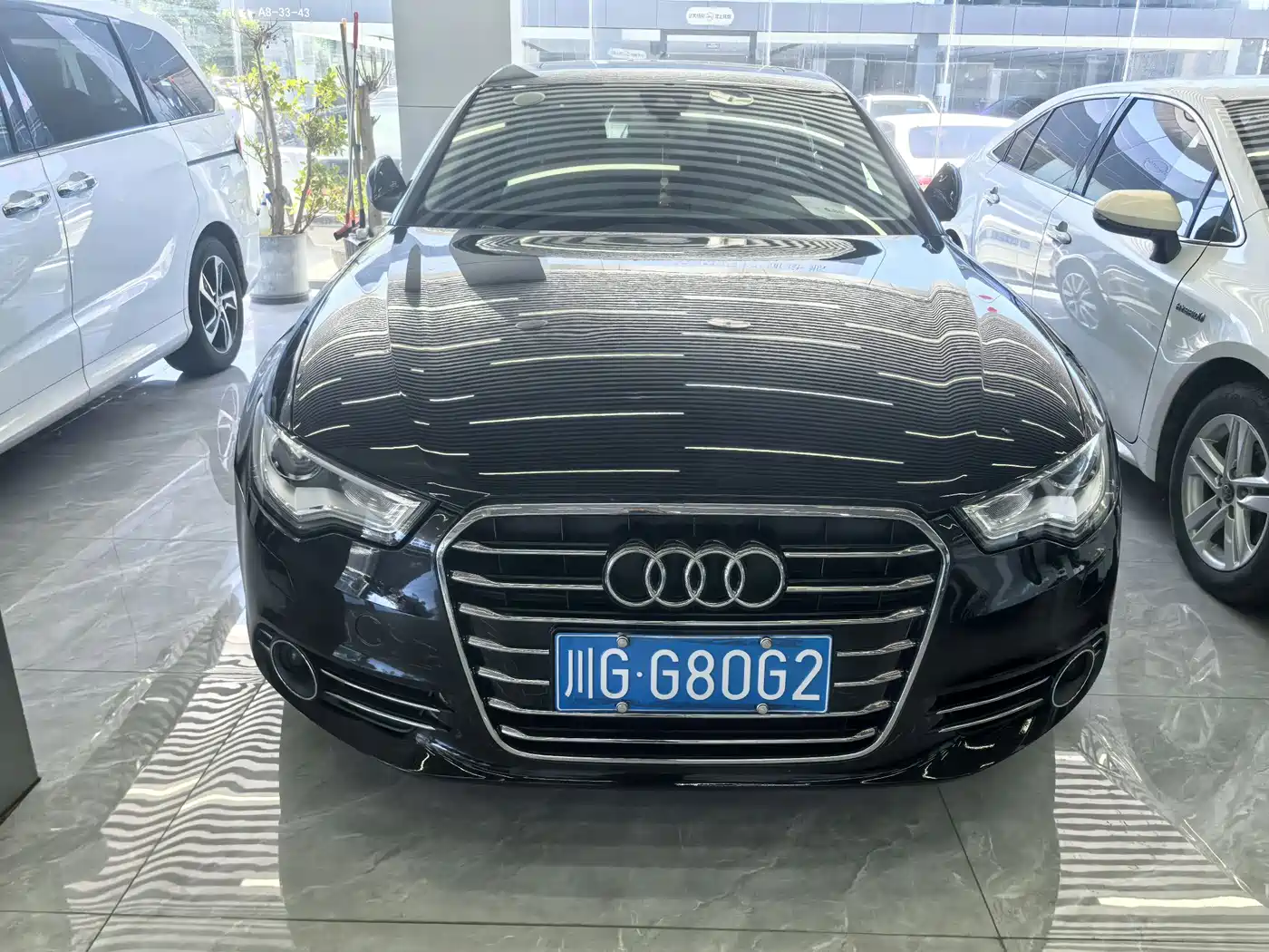 Photo 2 - Audi A6L