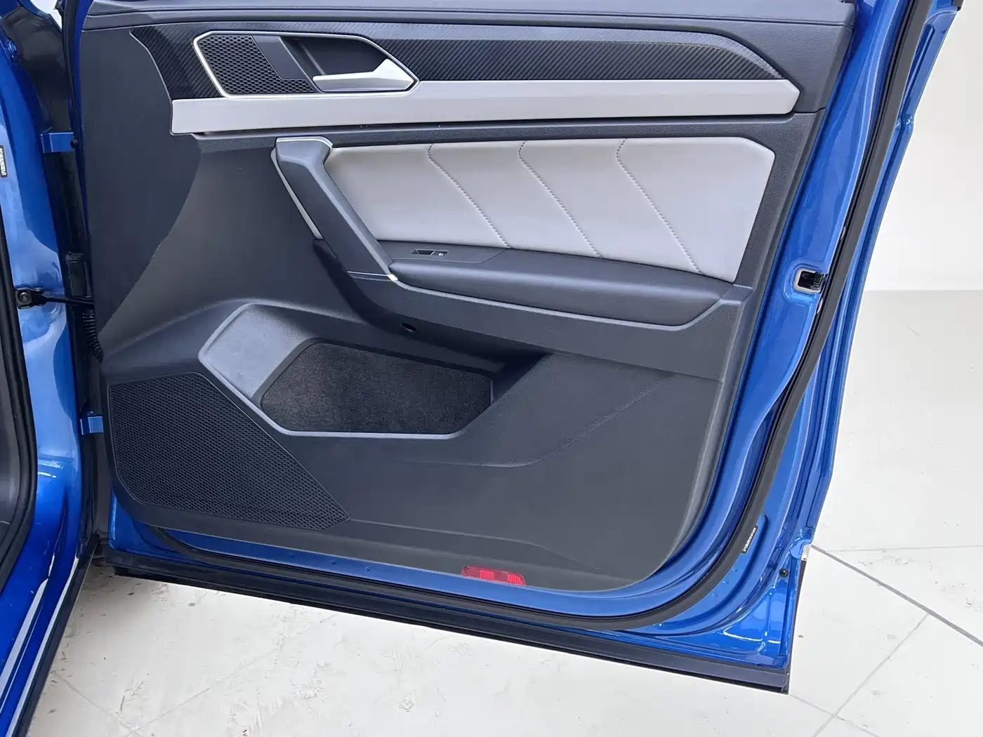 Volkswagen Tayron 2023 280TSI 2WD Luxury Plus Advanced Edition фото 19