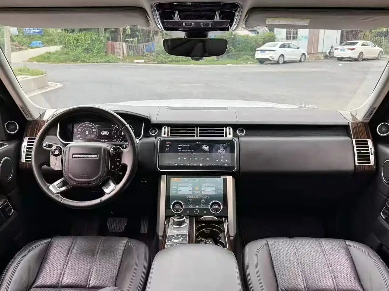 Land Rover Range Rover 2017 2016 3.0 SC V6 Vogue