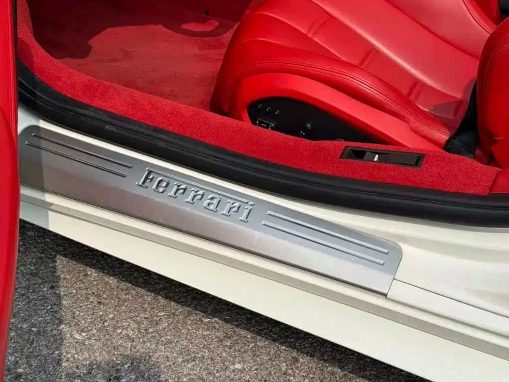 Ferrari 458 2015 2013 4.5L Spider