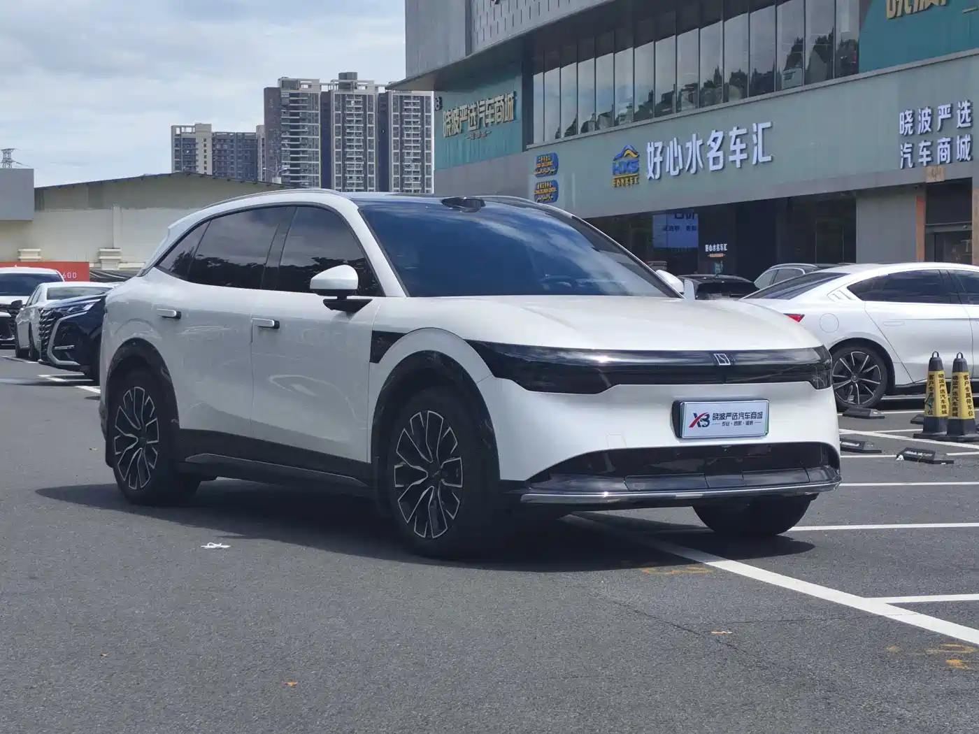 ZEEKR 7X 2025 2025 Model 75kWh RWD Smart Driving Edition
