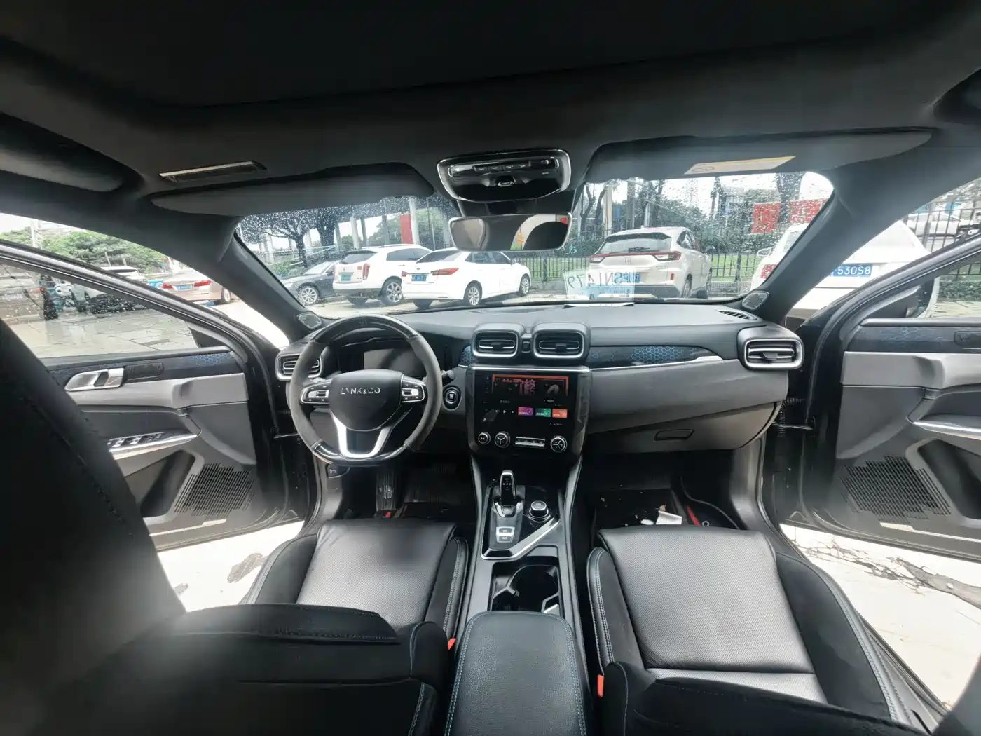 Lynk & Co 03 New Energy 2020 1.5T PHEV Pro фото 29