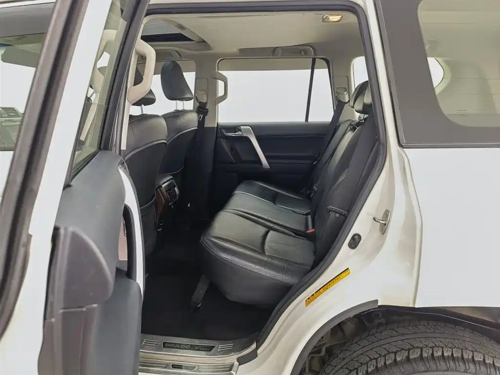 Toyota Prado 2016 3.5L Auto TX-L фото 15