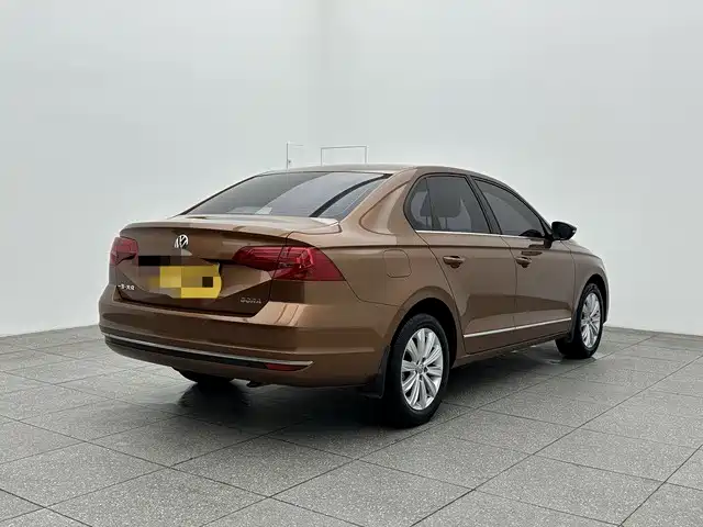 Volkswagen Bora 2018 1.5L Automatic Comfort фото 6