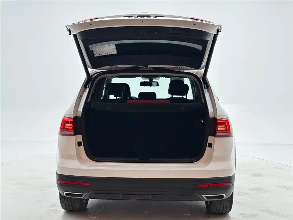 Volkswagen Tharu 2022 280TSI FWD Luxury Edition фото 8