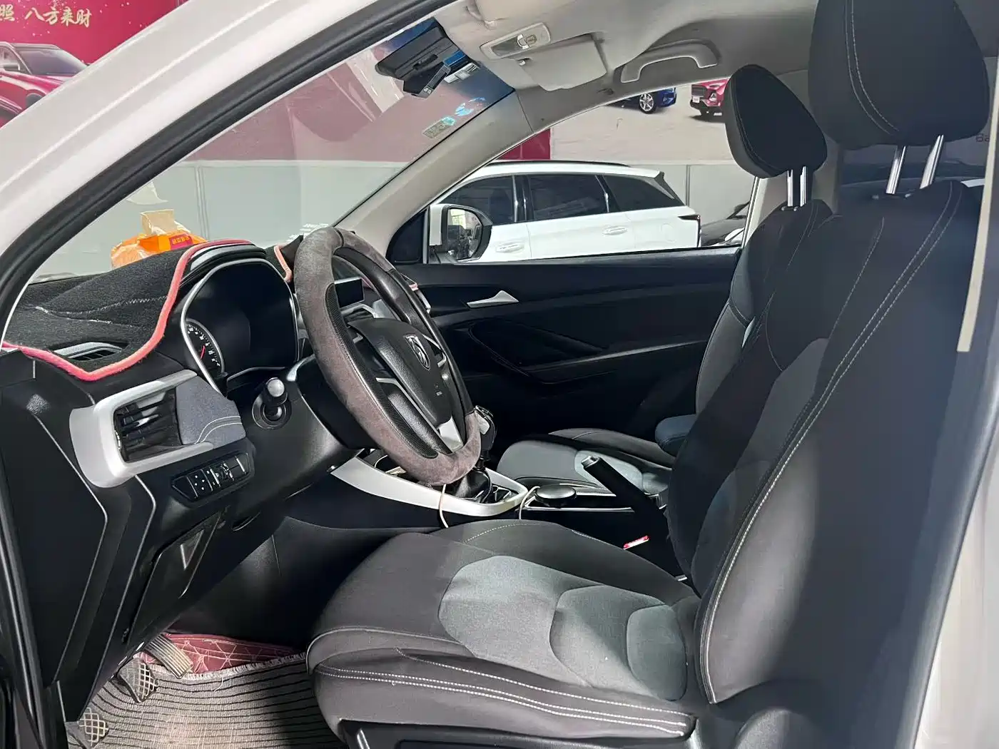 Baojun 530 2019 2019 1.5T Manual Comfort 7-Seater China VI