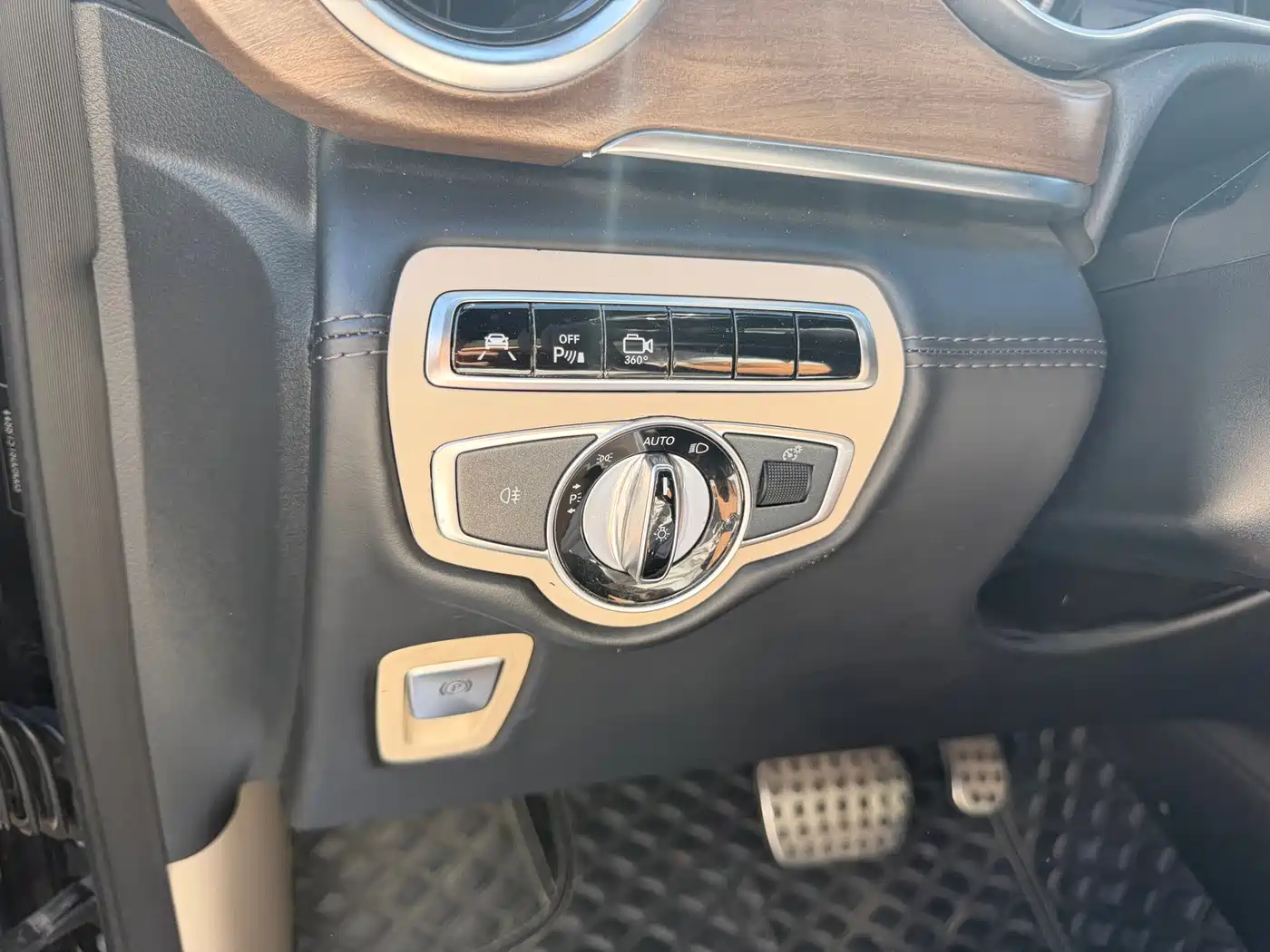 Mercedes-Benz V-Class 2017 2016 V 260 L Premium Long