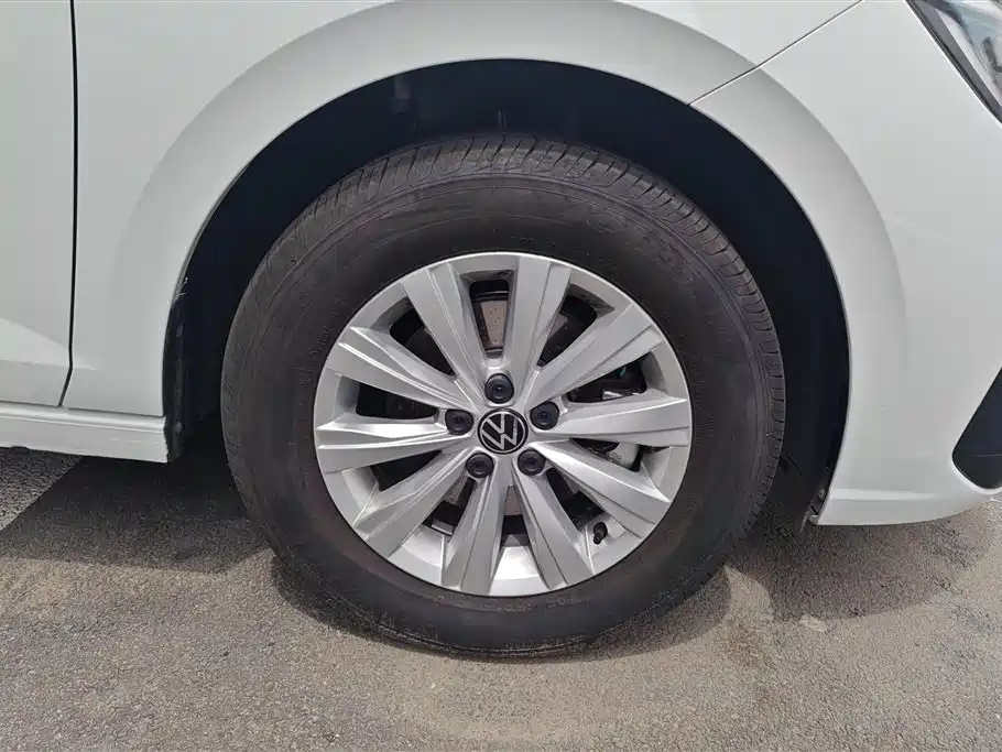 Volkswagen Lavida 2025 New Edge 1.5L Outstanding New Ease фото 6