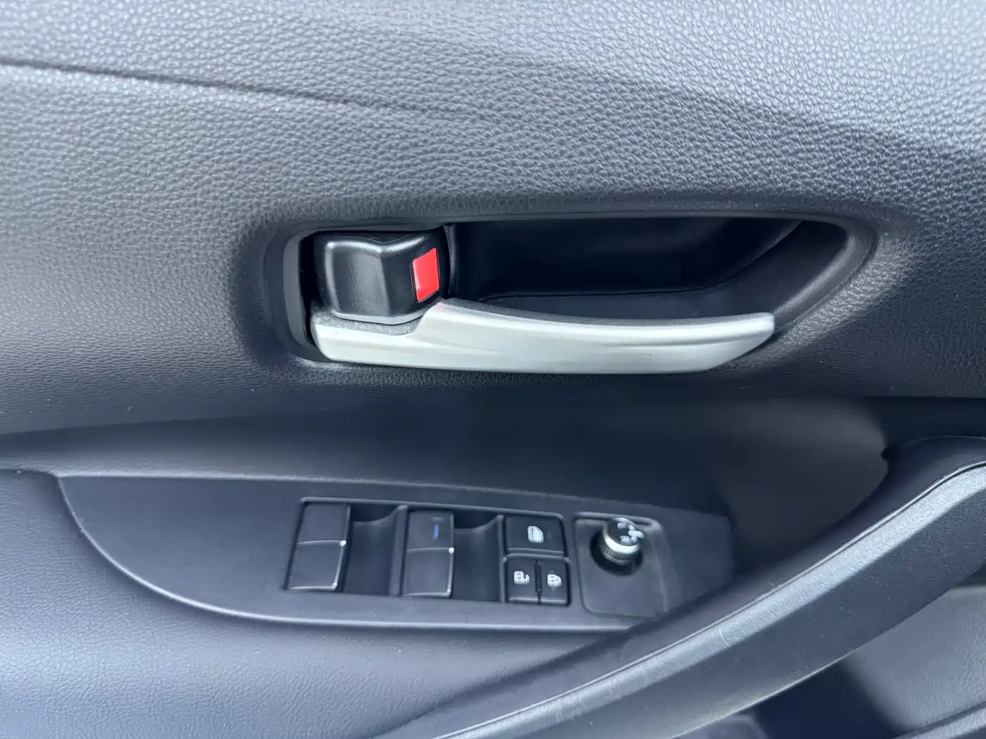 Toyota Corolla 2021 1.2T S-CVT Elite Edition фото 8