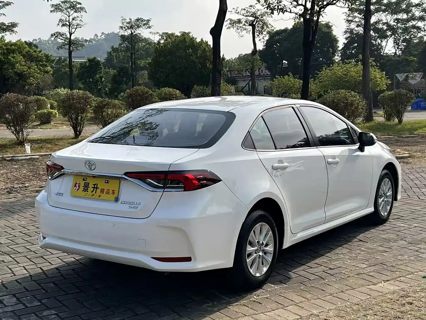 Toyota Corolla 2021 1.2T S-CVT Pioneer PLUS Edition фото 5