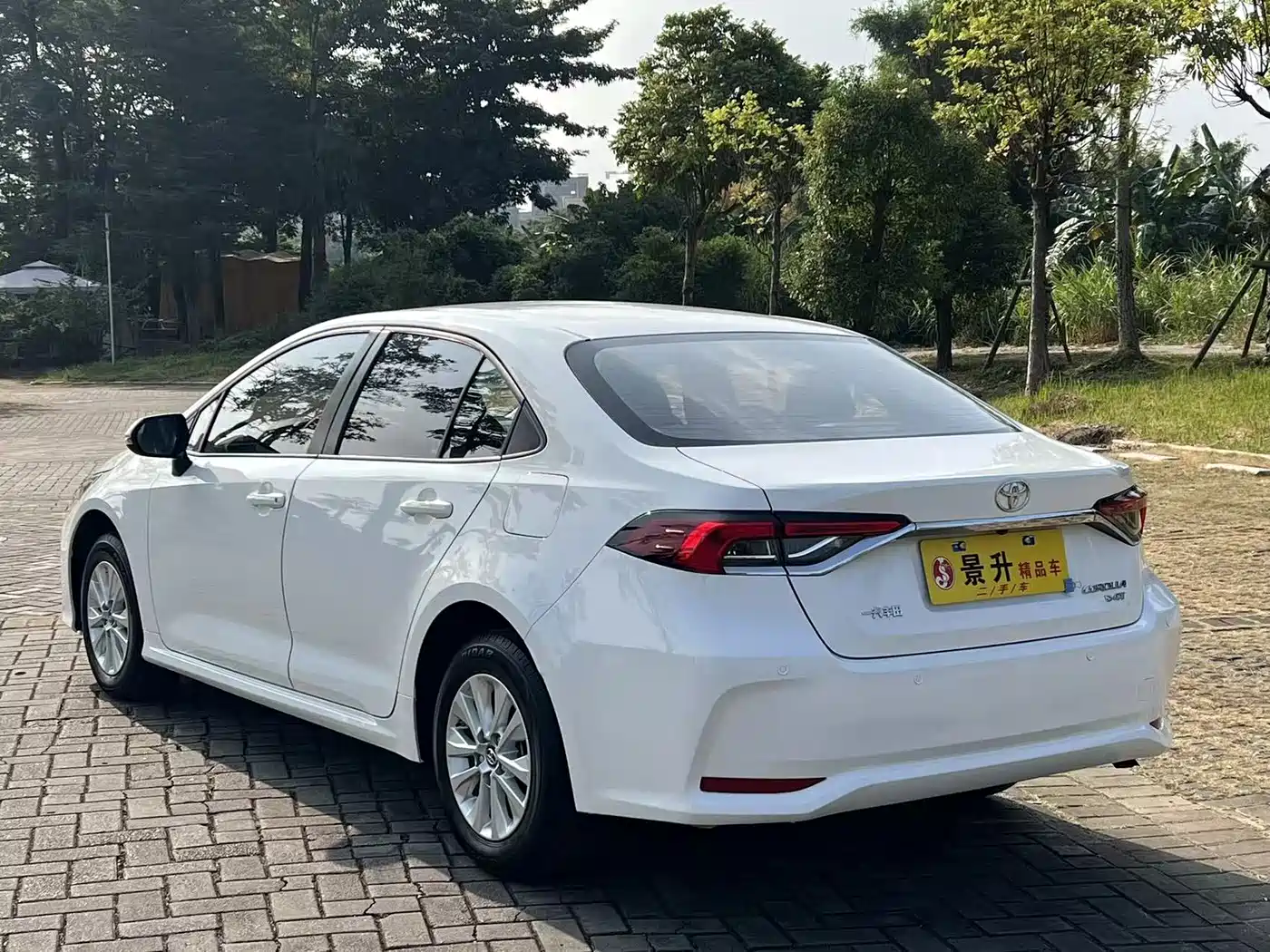 Toyota Corolla 2021 1.2T S-CVT Pioneer PLUS Edition фото 7