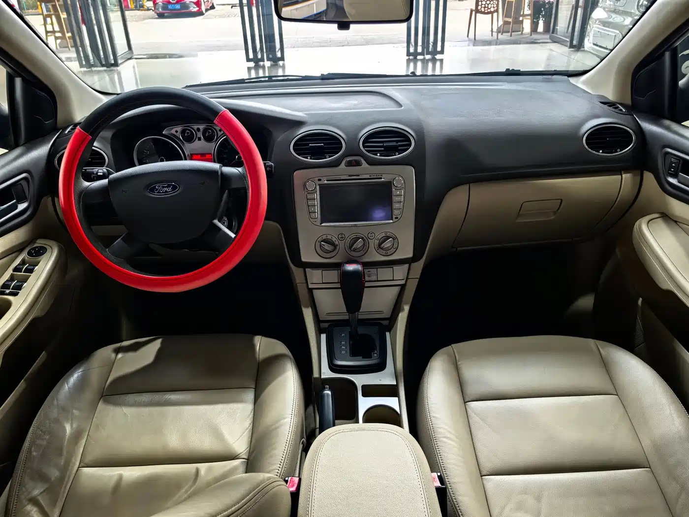 Ford Focus 2011 2011 Sedan 1.8L Automatic Fashion