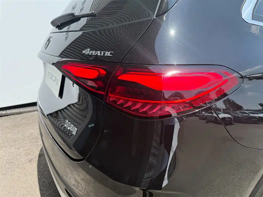 Mercedes-Benz GLC 2025 Facelift GLC 260 L 4MATIC Luxury фото 16