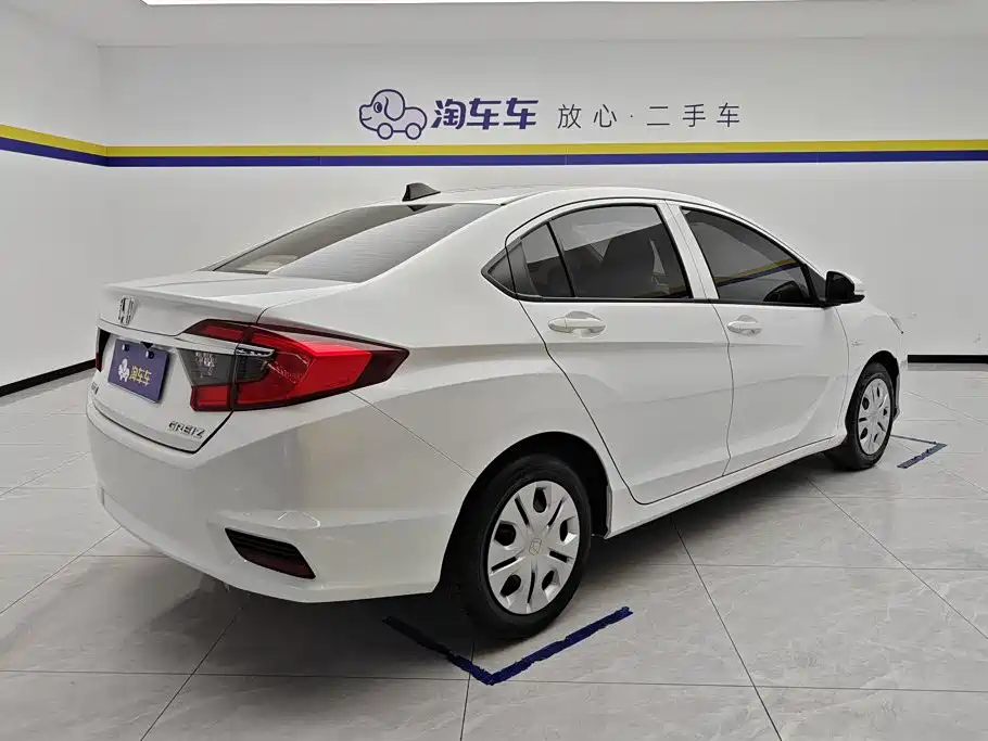 Honda Greiz 2019 2016 1.5L CVT Classic Edition