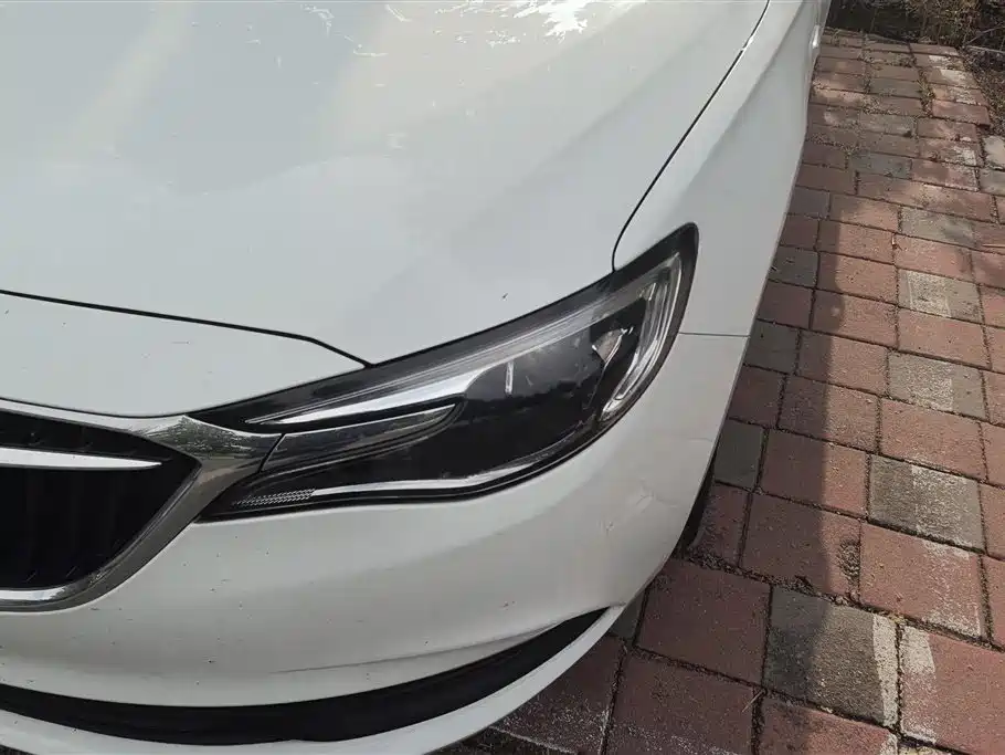 Buick Excelle 2021 Exemplar 1.5L Auto Progressive фото 5