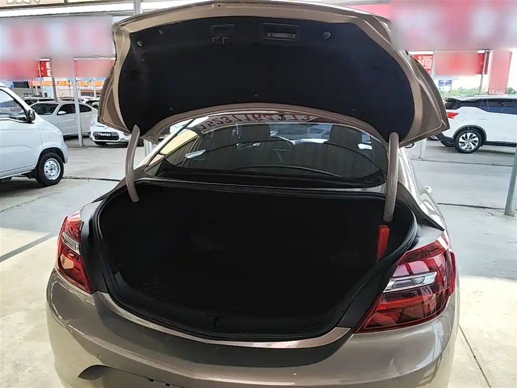 Buick Regal 2015 1.6T Elite Tech Edition фото 19