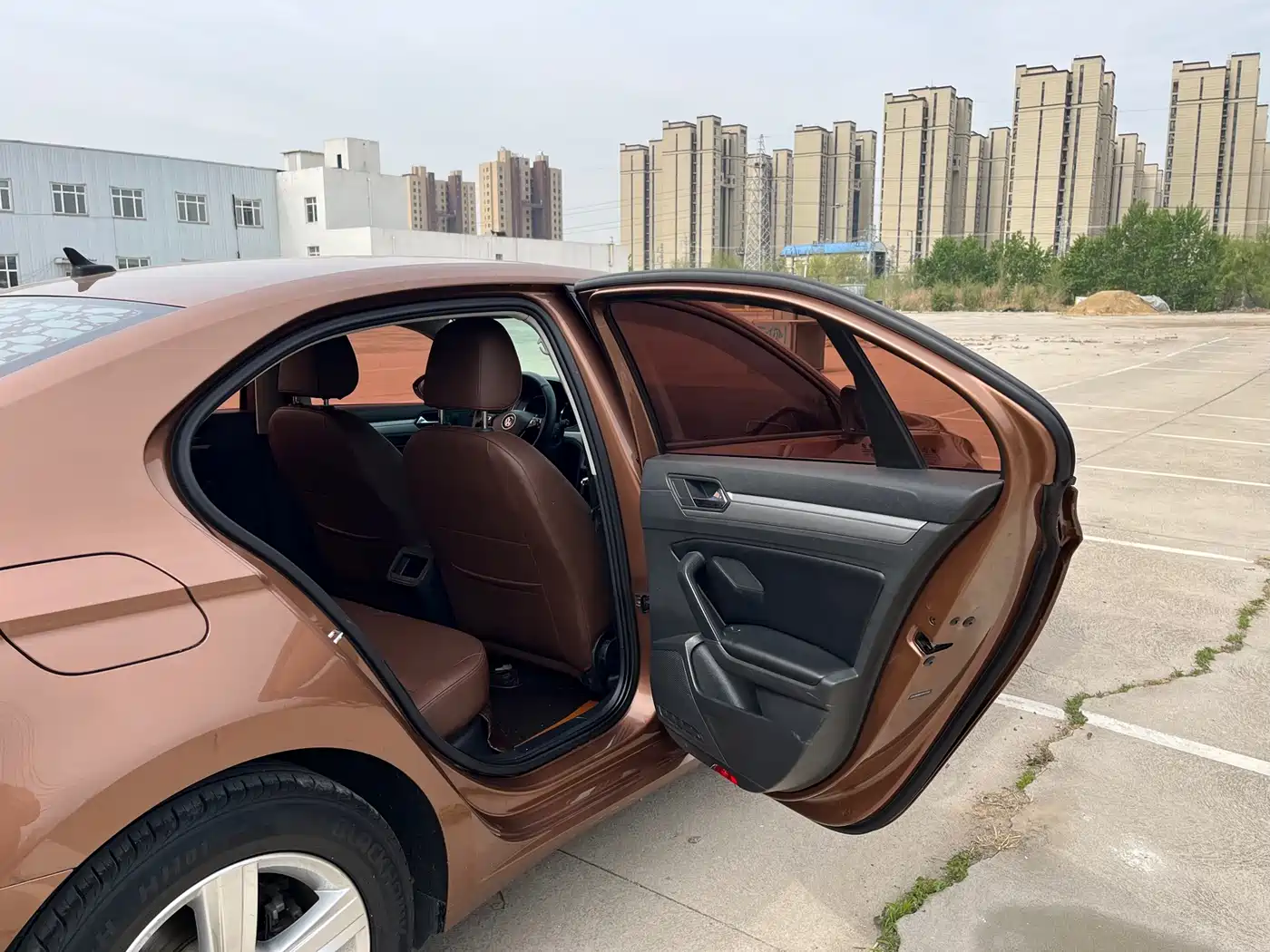 Volkswagen Lamando 2017 230TSI DSG Trend Edition фото 9