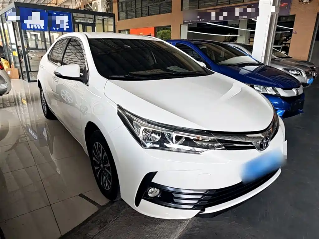 Toyota Corolla 2018 1.2T S-CVT GL Smart Edition фото 4