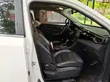 Фото 25 - MG Roewe RX5