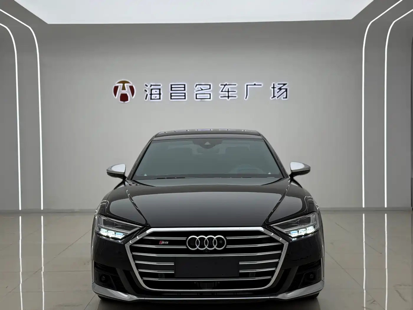 Audi S8 2021 S8L 4.0TFSI quattro фото 2