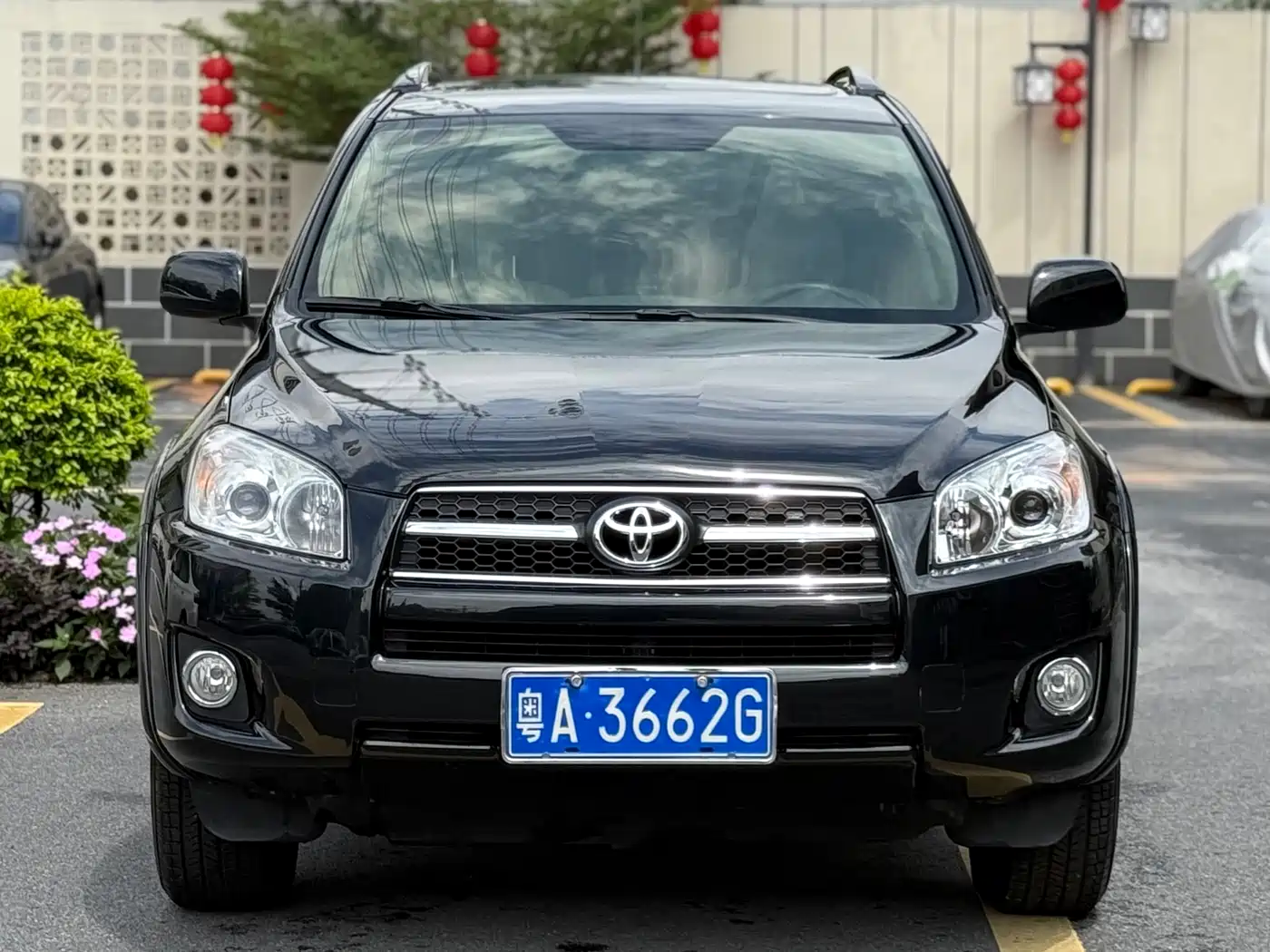 Toyota RAV4 Rongfang 2010 2.4L Manual Luxury Upgrade Edition фото 2