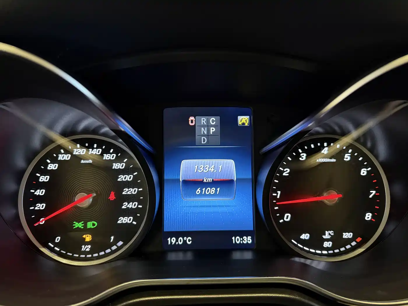 Mercedes-Benz V-Class 2021 V 260 L Long Wheelbase Luxury Edition фото 7