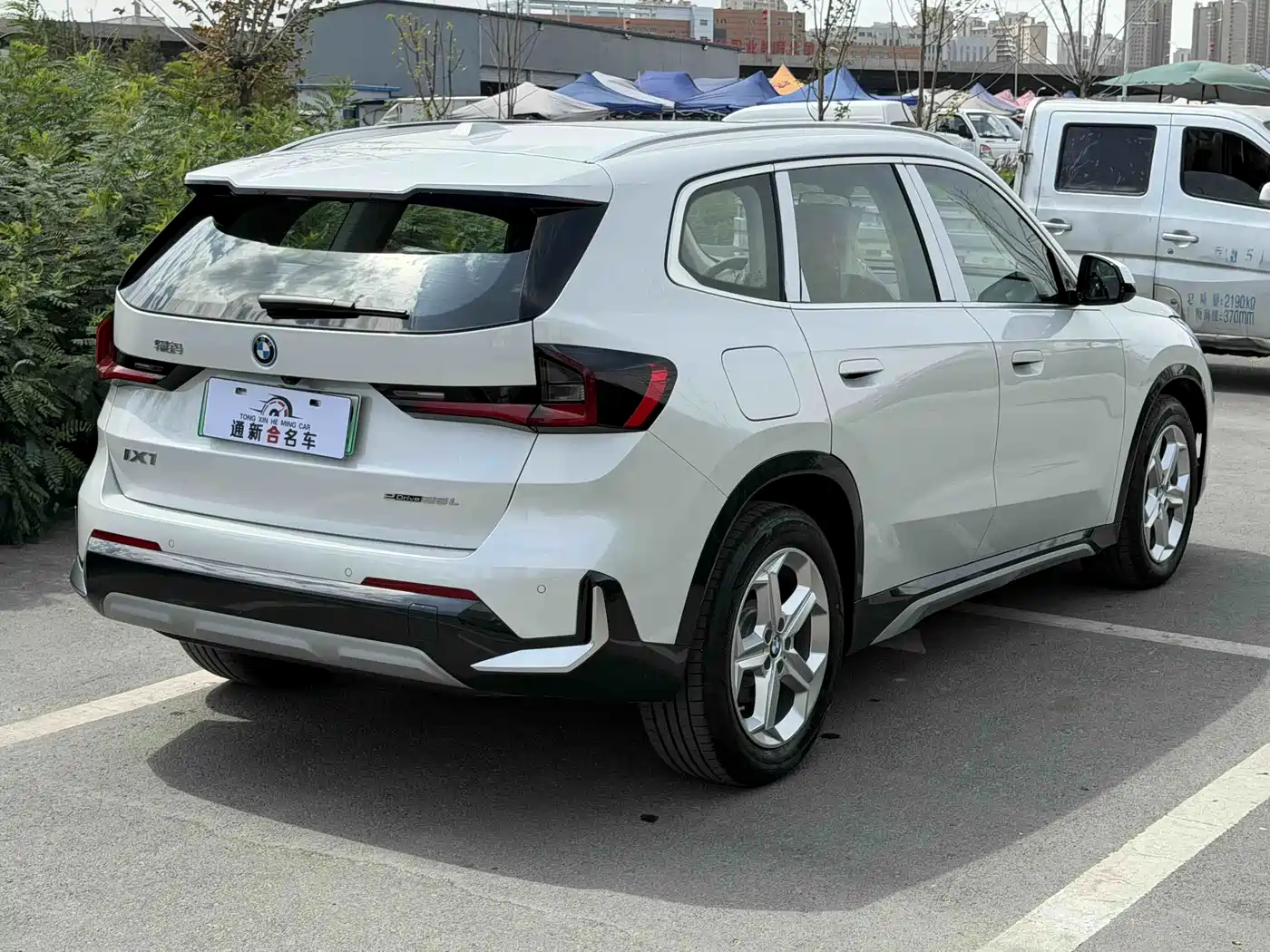 BMW iX1 2026 2026 eDrive25L X Design Package