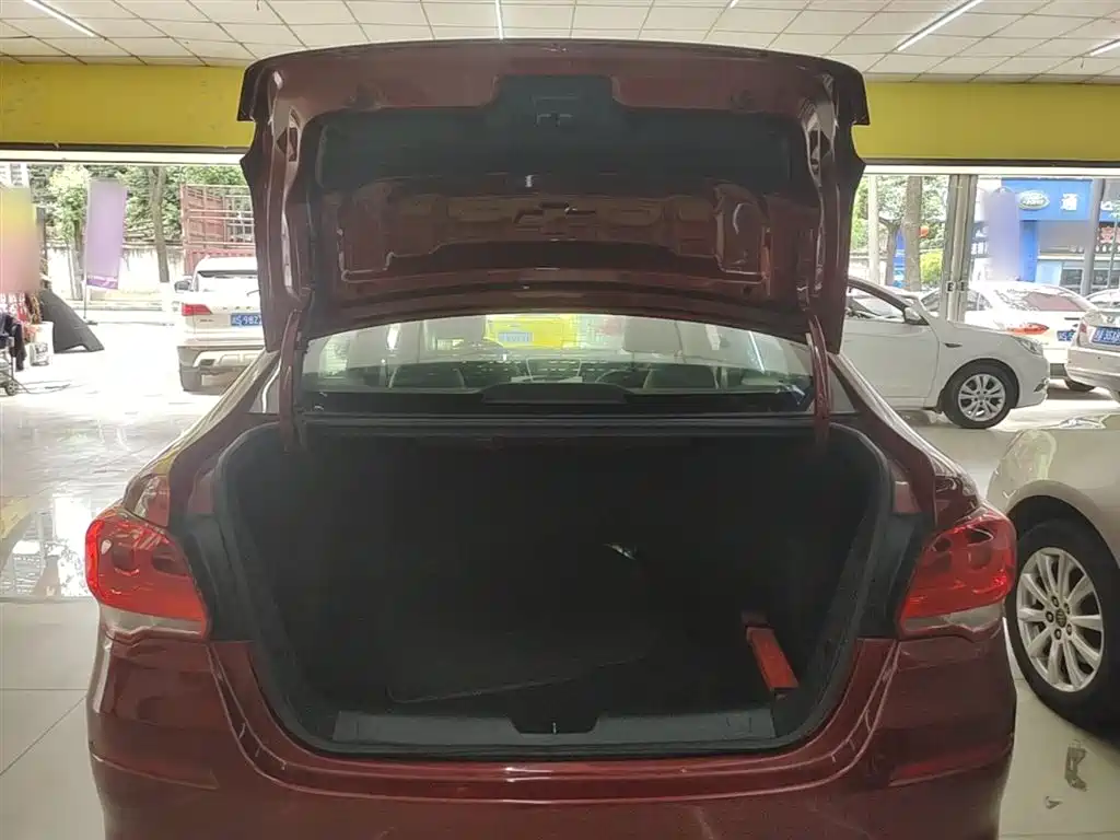 Chevrolet Cavalier 2019 320 Automatic Joy Edition фото 19