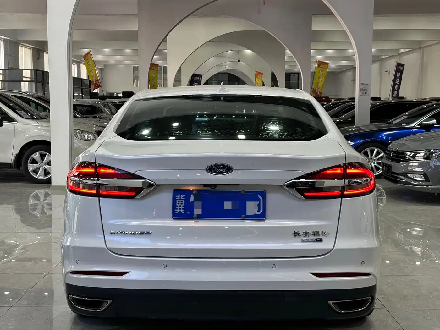 FORD MONDEO