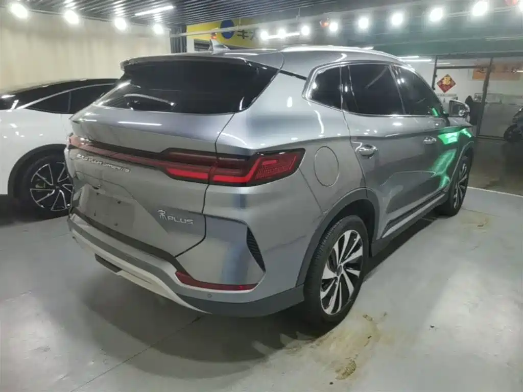 BYD Song PLUS PHEV 2024 Glory Edition EV 520km Flagship фото 7