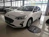Фото 1 - Ford Focus