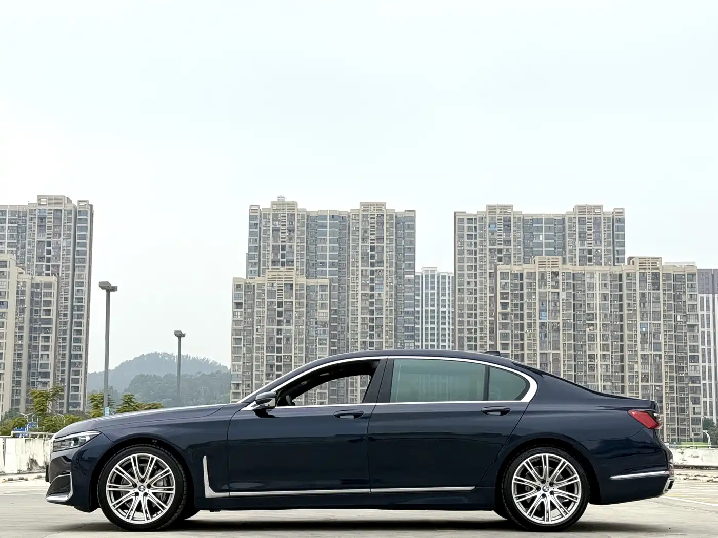 BMW 7 Series 2019 Facelift 740Li xDrive Executive Luxury Package фото 12