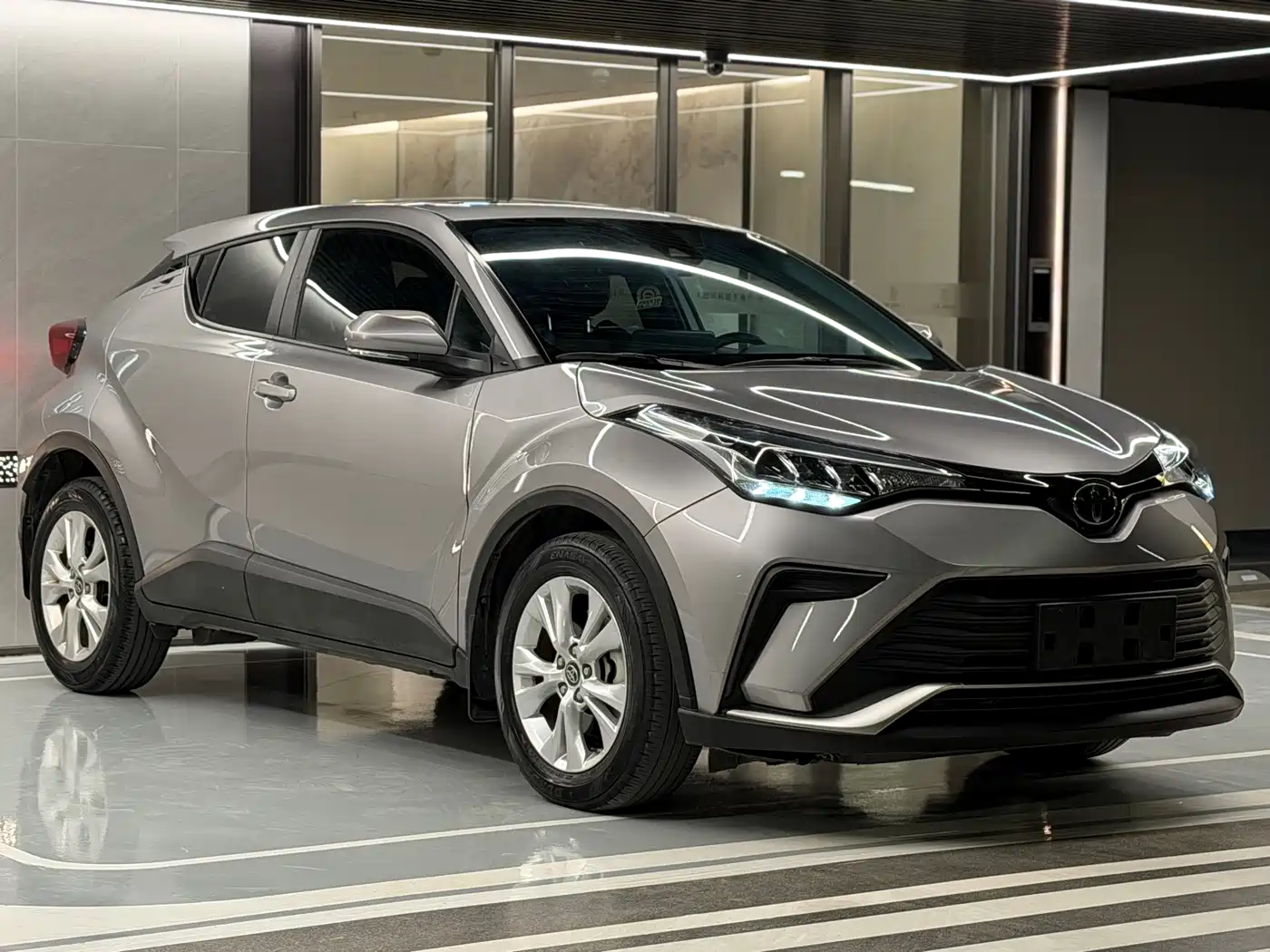 Toyota IZOA 2021 2.0L Yixiang Edition фото 4