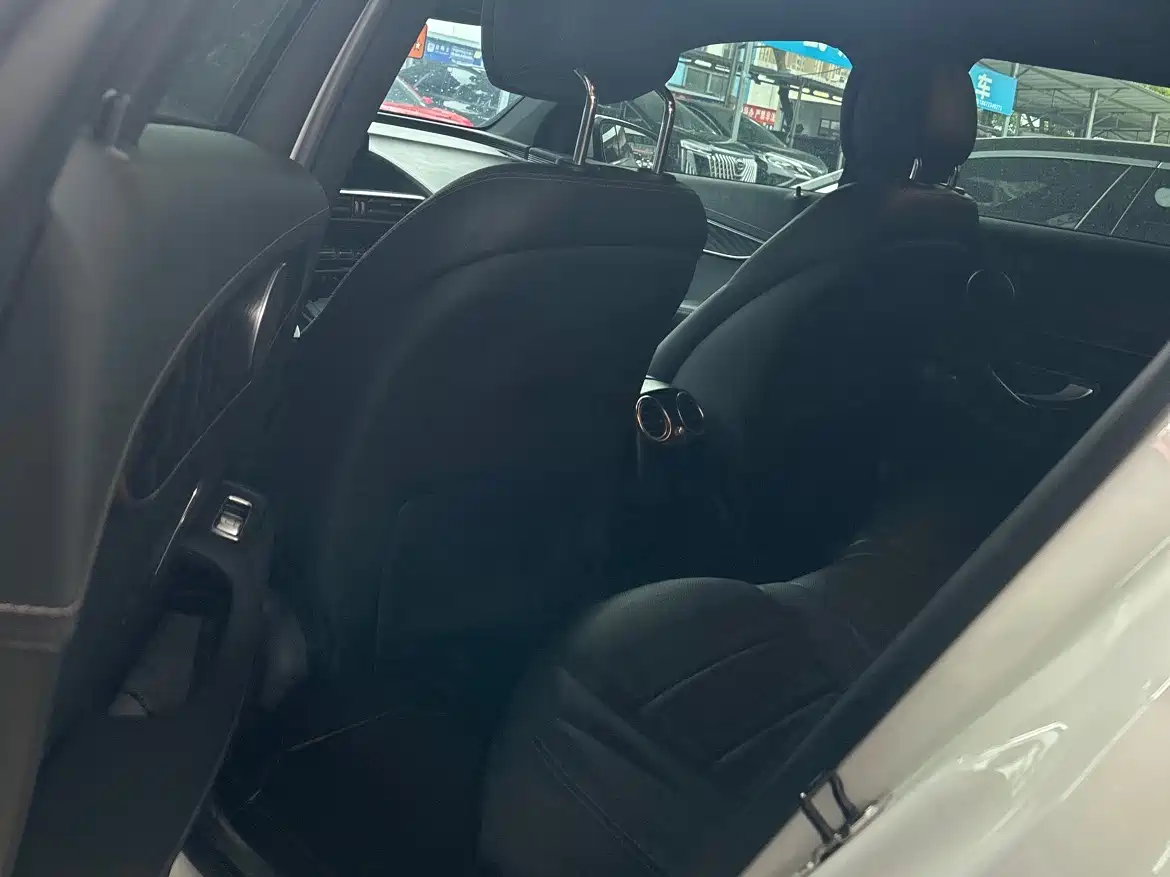 Mercedes-Benz EQC 2021 EQC 400 4MATIC фото 10