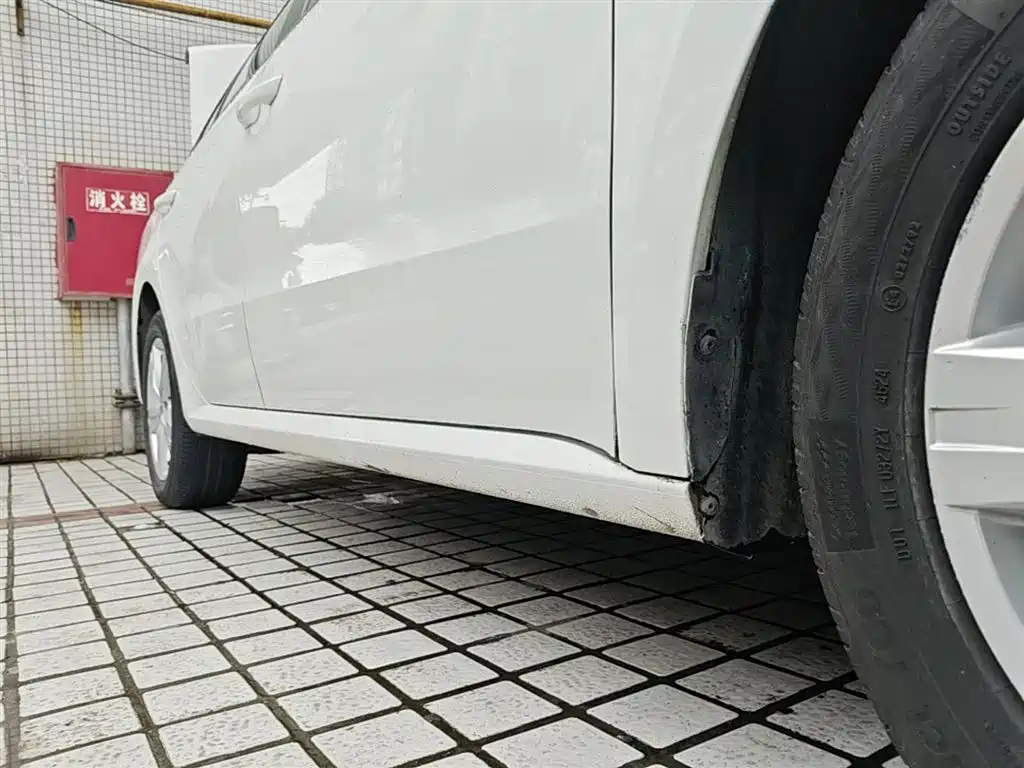 Volkswagen Lavida 2017 1.6L Automatic Trend Edition фото 21