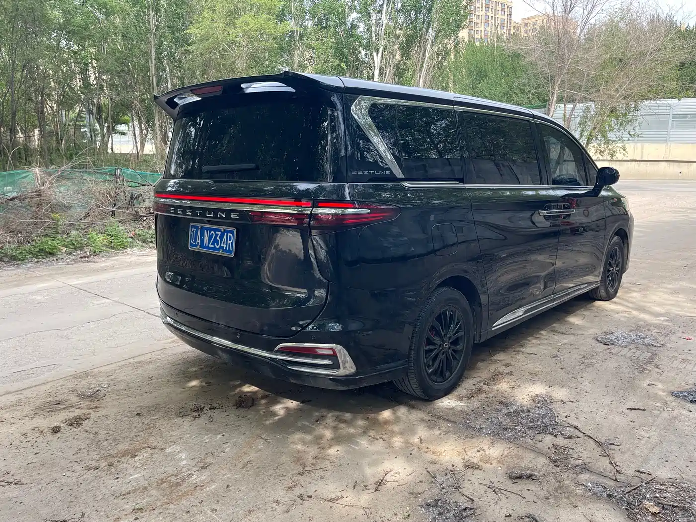 Besturn M9 2023 2.0T Exclusive фото 4