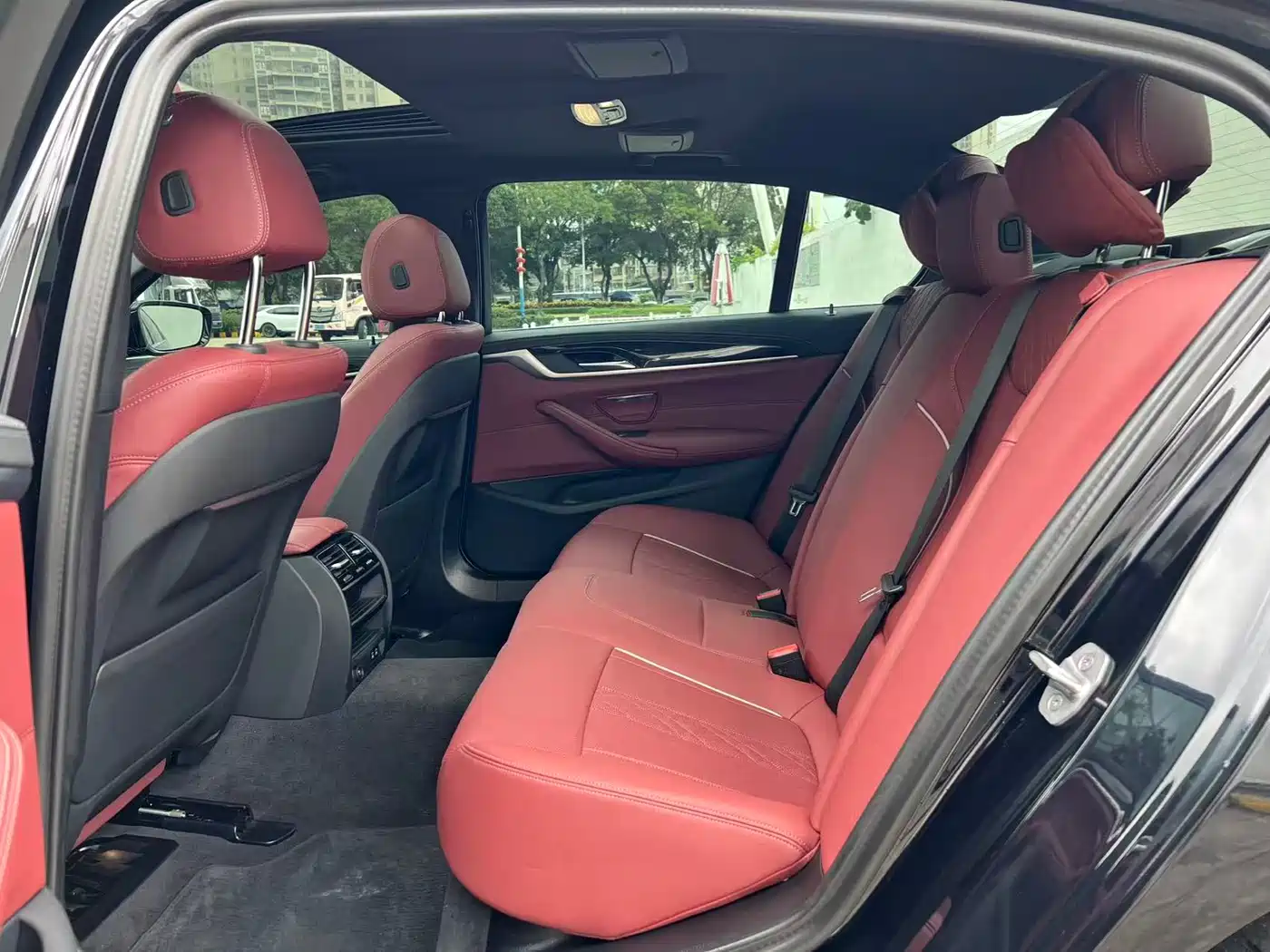 BMW 5 Series 2022 525Li M Sport Package фото 5