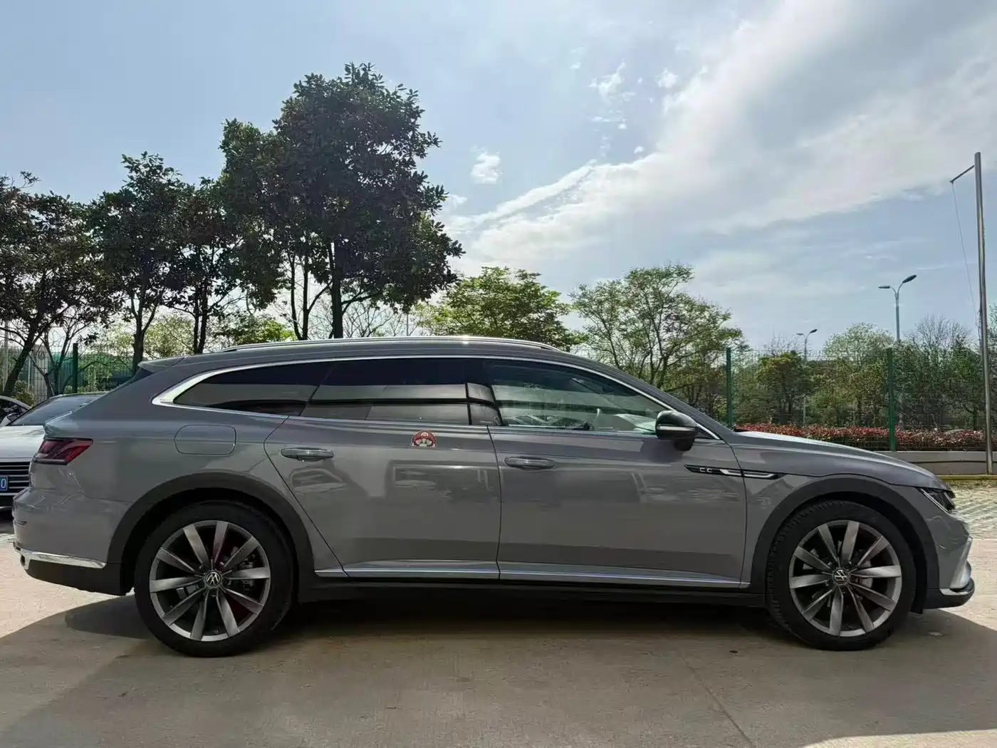 Volkswagen FAW-Volkswagen CC 2021 Shooting Brake 380TSI Hunter Heart Edition фото 4