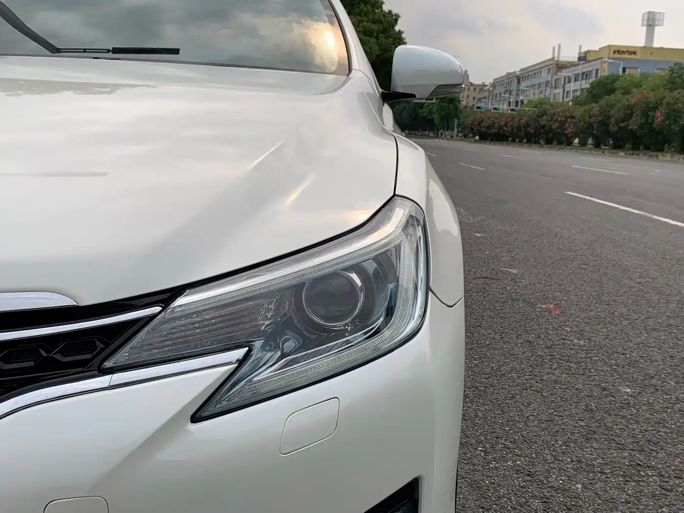 Toyota Reiz 2013 2.5V Premium Edition фото 11