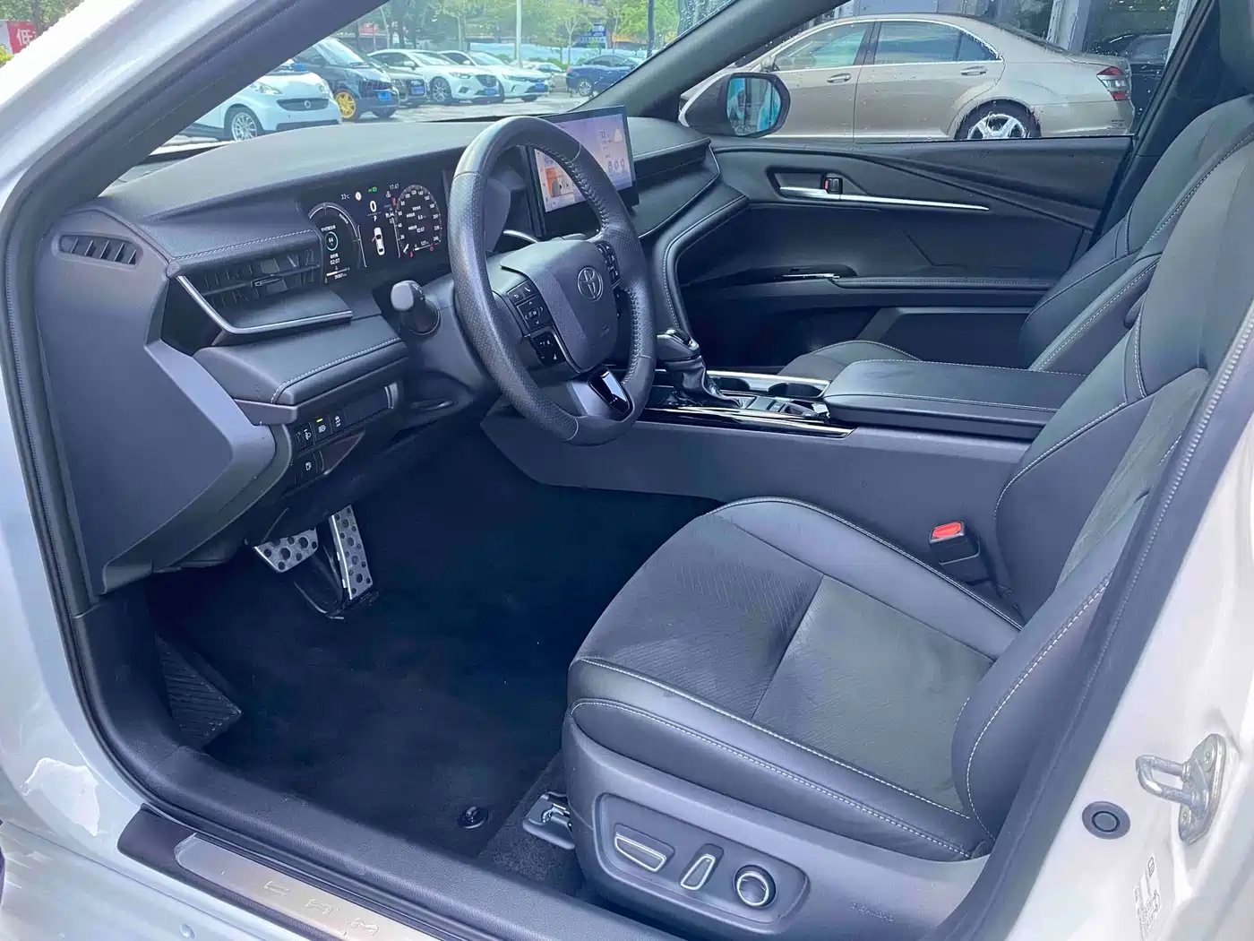 Toyota Camry 2025 2024 Model Dual Hybrid 2.0HXS Sport Plus Edition